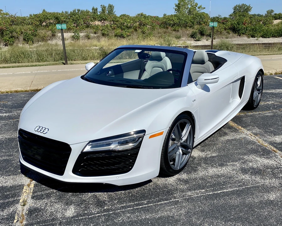 2014 Audi 42 R8 - Image 9 of 31