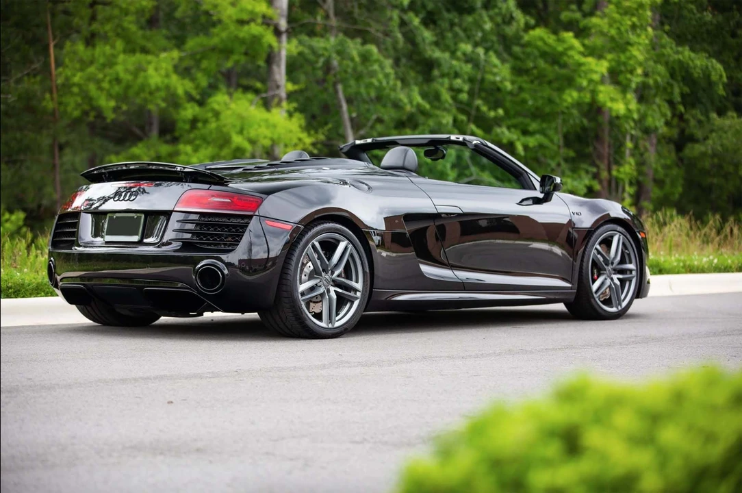 2014 Audi 42 R8 - Image 5 of 31