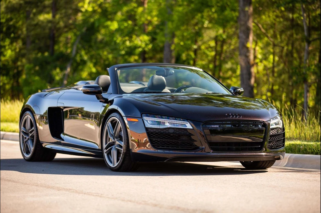 2014 Audi 42 R8 - Image 7 of 31
