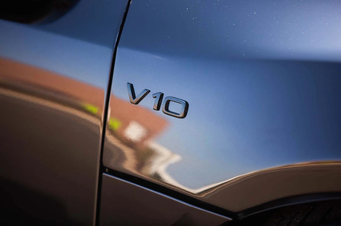 2014 Audi 42 R8 - Image 18 of 31
