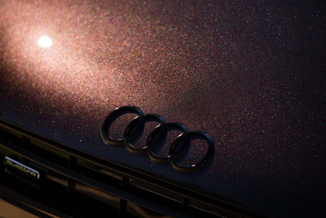 2014 Audi 42 R8 - Image 19 of 31