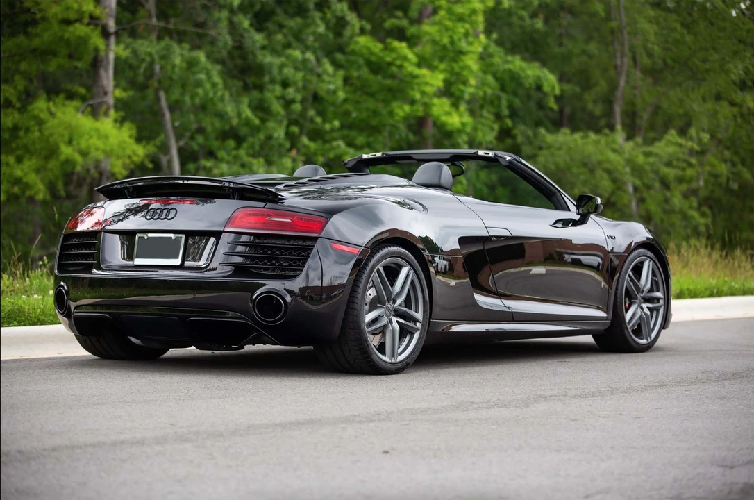 2014 Audi 42 R8 - Image 4 of 31