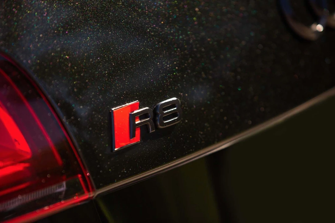 2014 Audi 42 R8 - Image 22 of 31