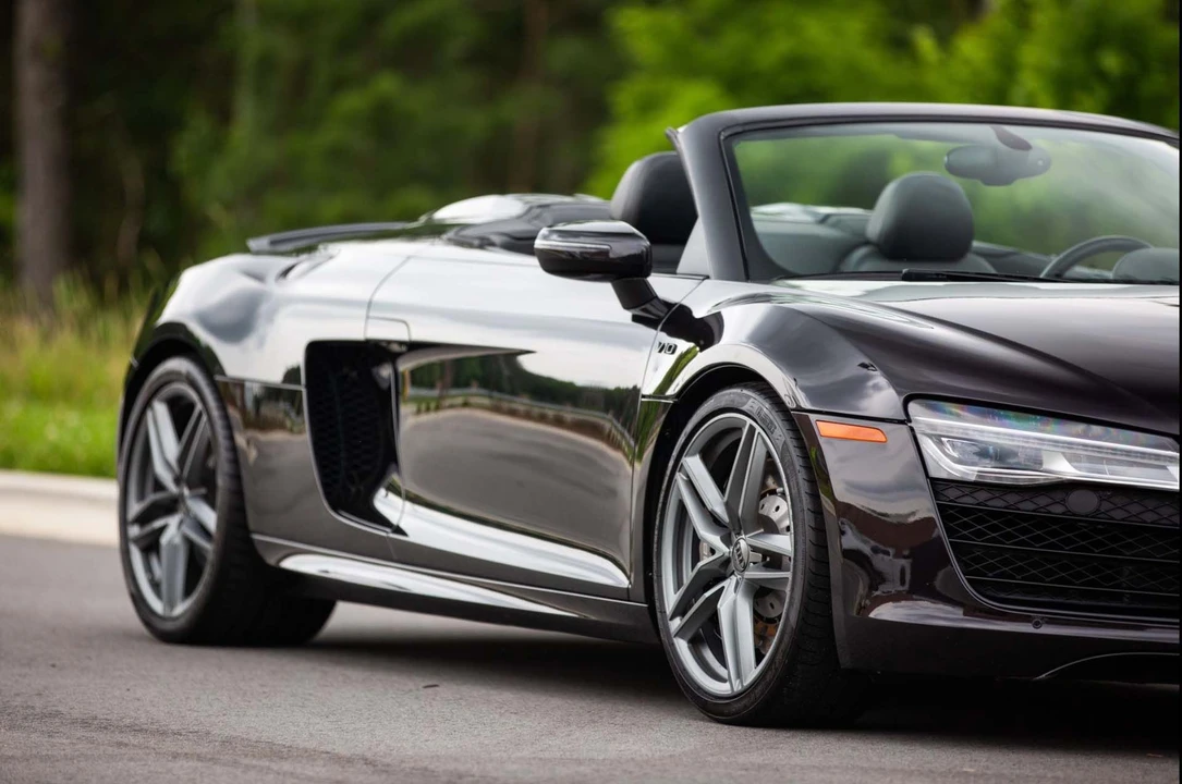 2014 Audi 42 R8 - Image 24 of 31