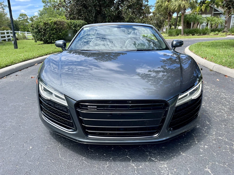 2014 Audi 42 R8 - Image 15 of 31