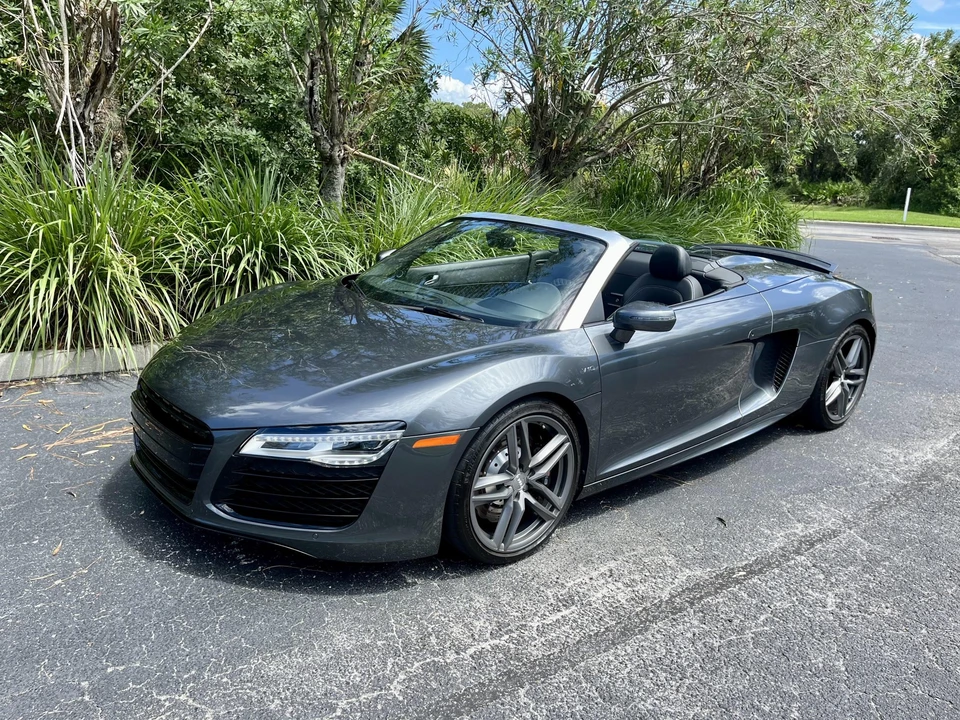 2014 Audi 42 R8 - Image 3 of 31
