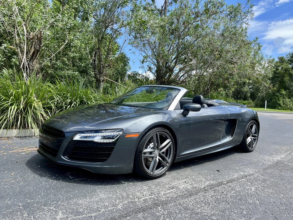 2014 Audi 42 R8 - Image 4 of 31
