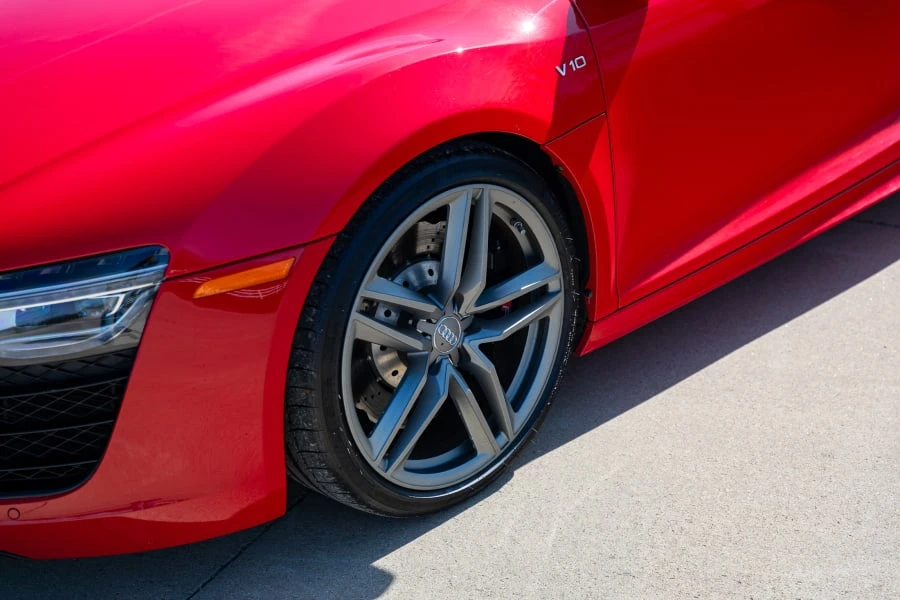2014 Audi 42 R8 - Image 12 of 31