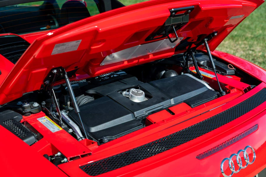 2014 Audi 42 R8 - Image 31 of 31