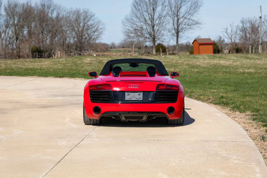 2014 Audi 42 R8 - Image 5 of 31