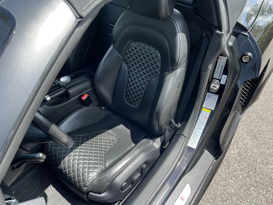 2014 Audi 42 R8 - Image 31 of 31