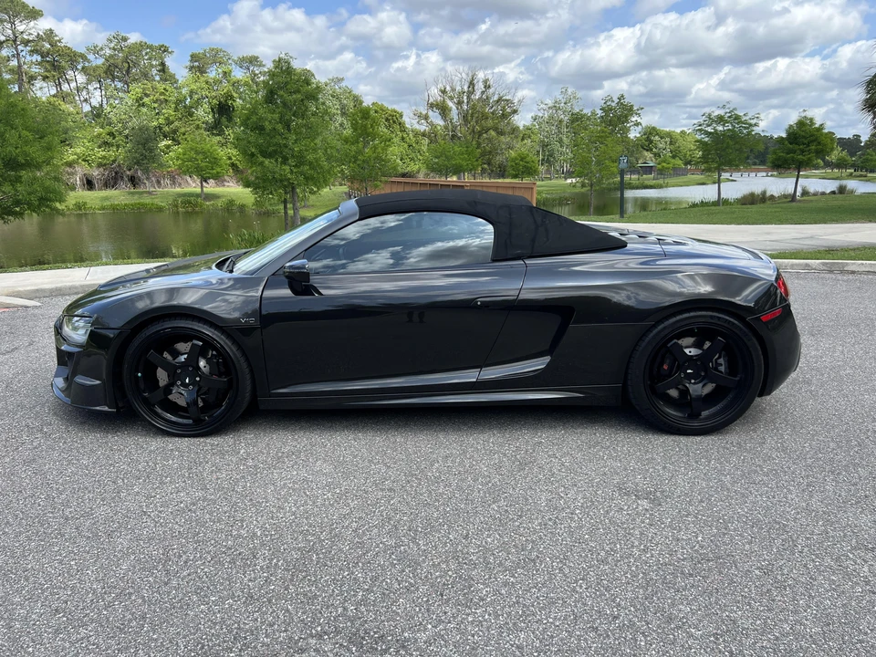 2014 Audi 42 R8 - Image 6 of 31