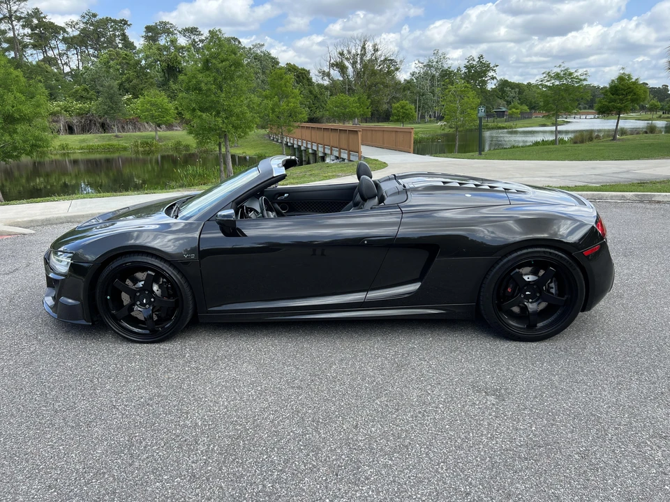 2014 Audi 42 R8 - Image 7 of 31