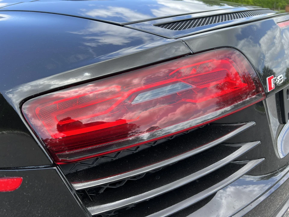 2014 Audi 42 R8 - Image 16 of 31