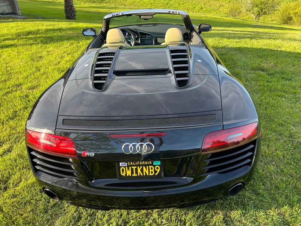 2014 Audi 42 R8 - Image 25 of 31