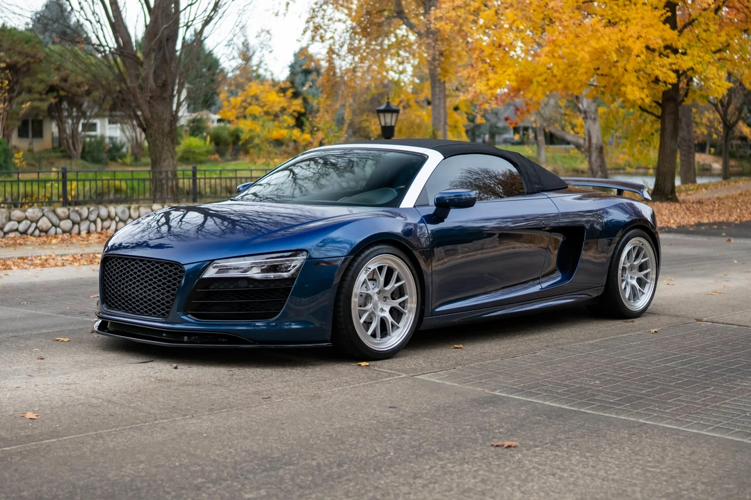 2014 Audi 42 R8 - Image 27 of 31