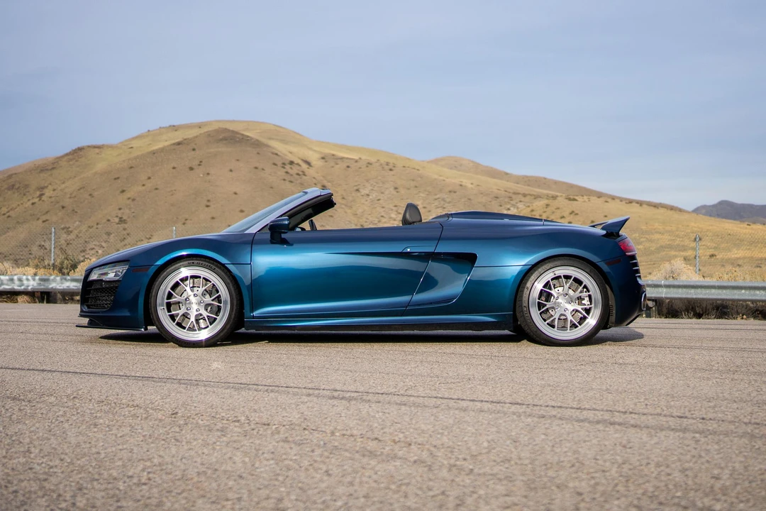 2014 Audi 42 R8 - Image 14 of 31