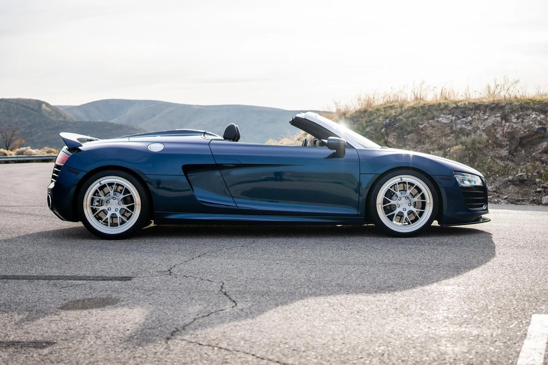2014 Audi 42 R8 - Image 16 of 31