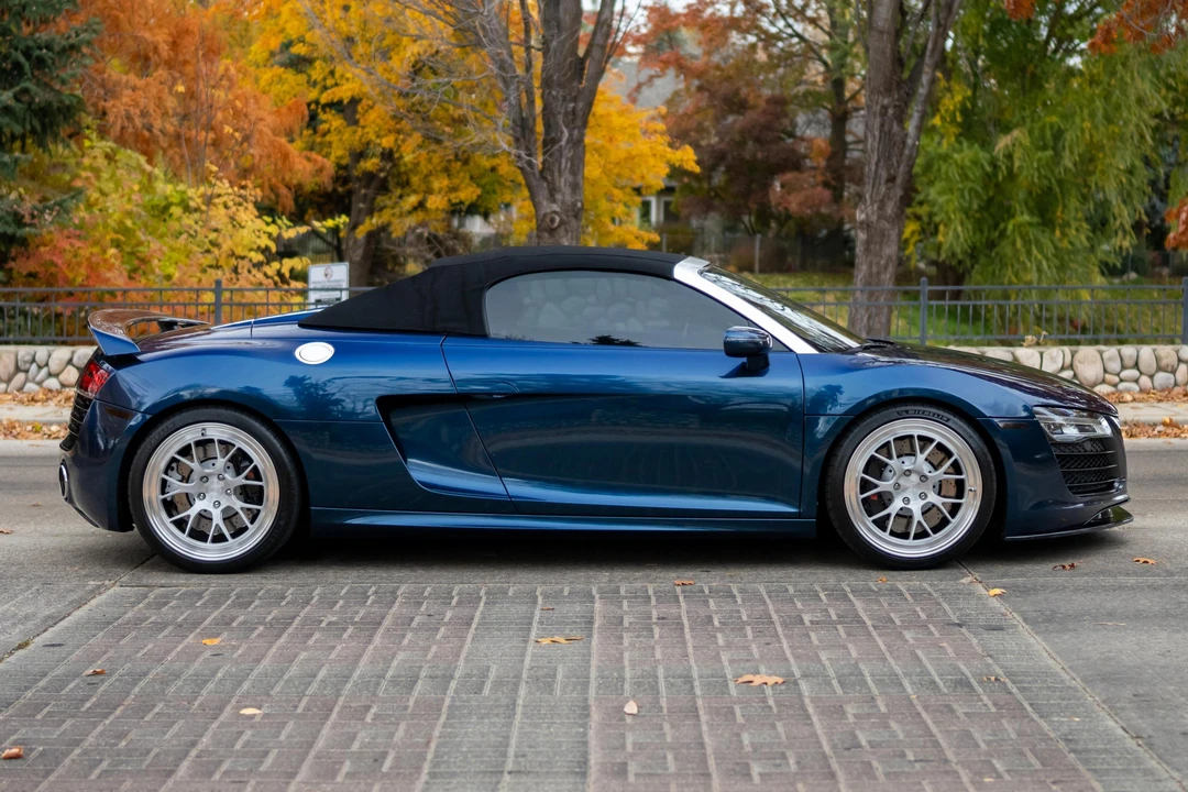 2014 Audi 42 R8 - Image 3 of 31