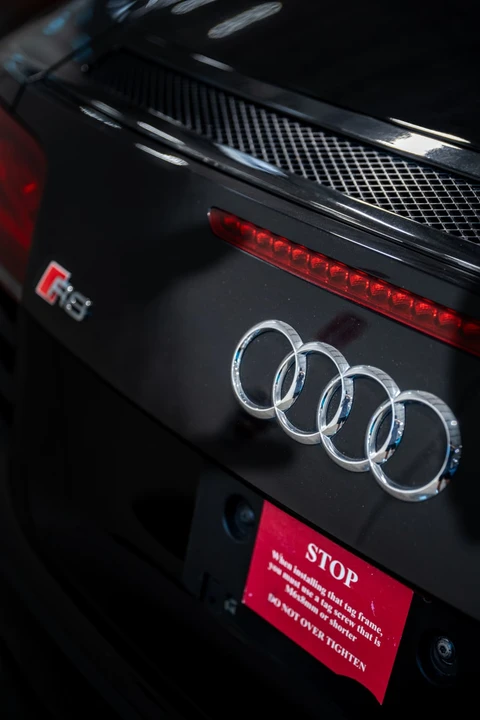 2014 Audi 42 R8 - Image 5 of 19