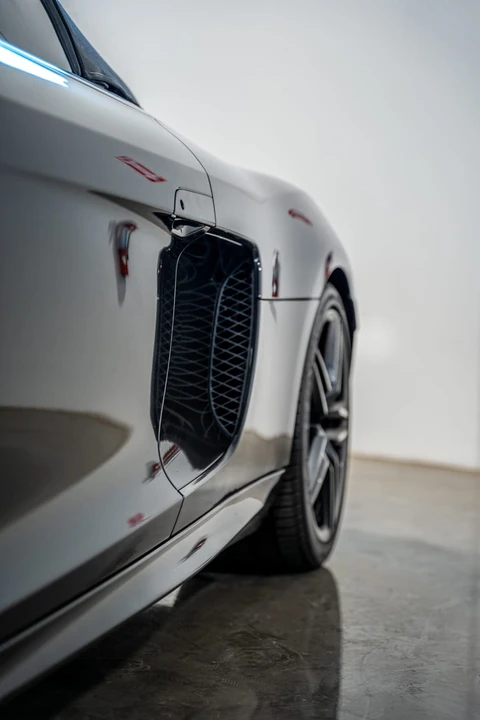 2014 Audi 42 R8 - Image 14 of 19