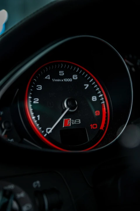 2014 Audi 42 R8 - Image 17 of 19