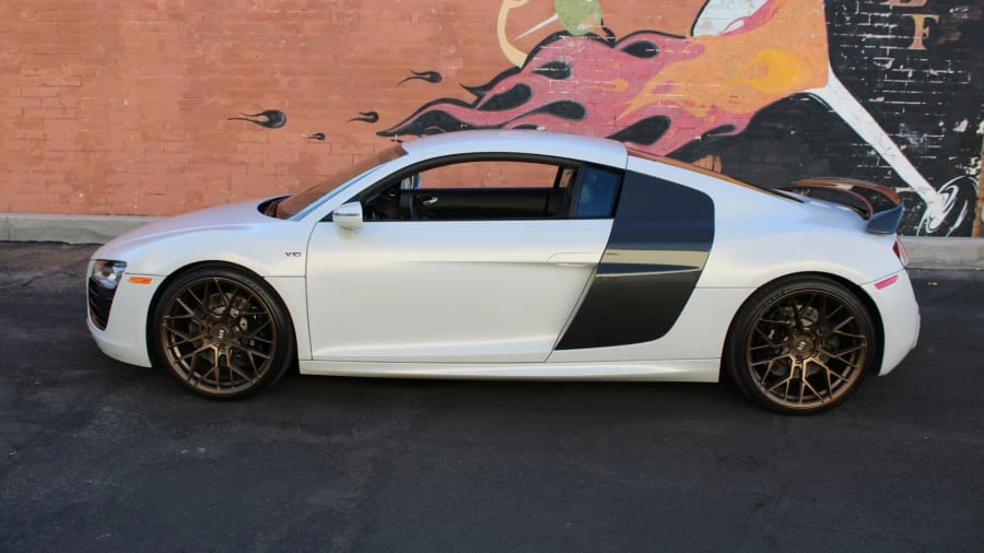 2014 Audi 42 R8 - Image 10 of 31