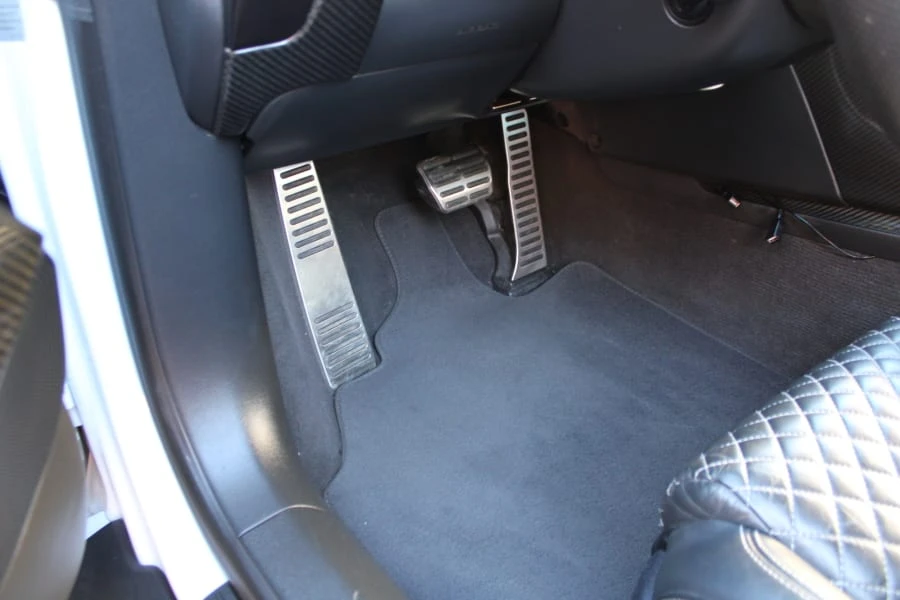 2014 Audi 42 R8 - Image 31 of 31