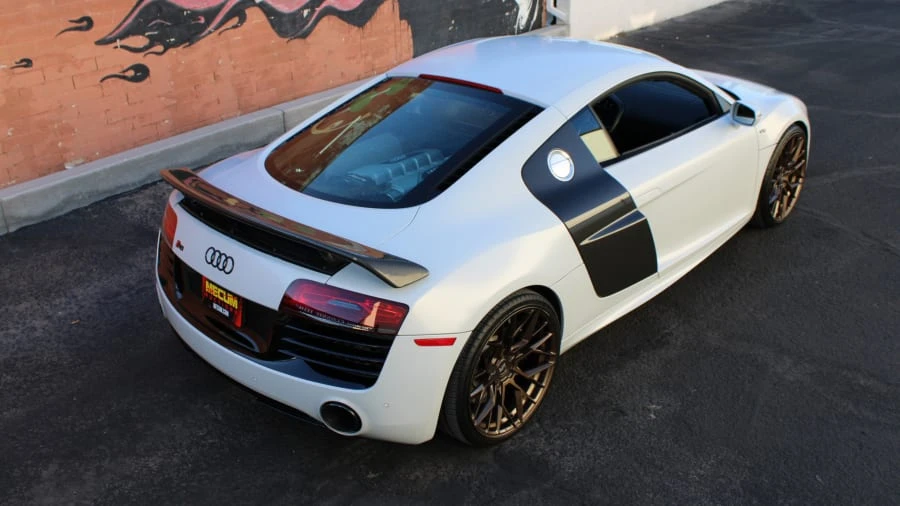 2014 Audi 42 R8 - Image 11 of 31