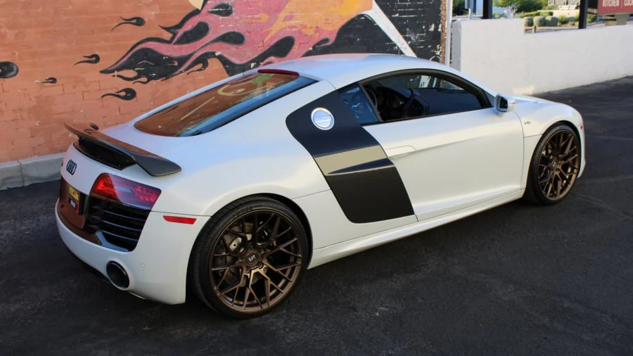 2014 Audi 42 R8 - Image 9 of 31