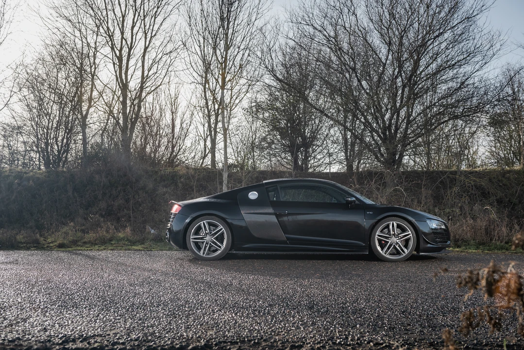 2014 Audi 42 R8 - Image 7 of 31