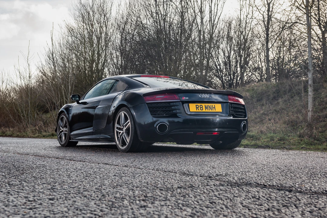 2014 Audi 42 R8 - Image 5 of 31