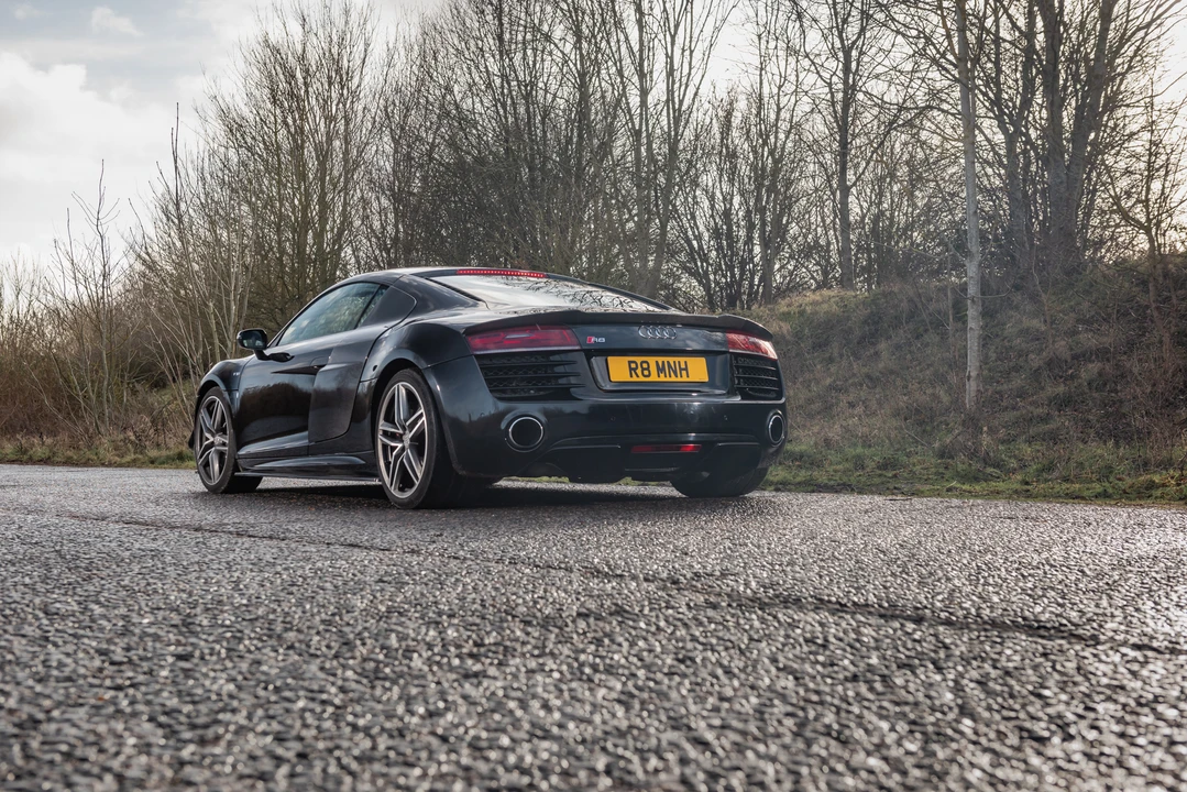 2014 Audi 42 R8 - Image 12 of 31