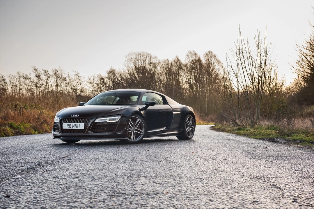 2014 Audi 42 R8 - Image 3 of 31