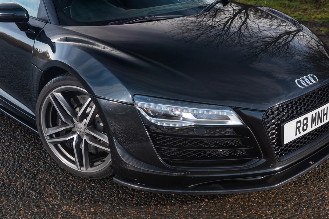 2014 Audi 42 R8 - Image 16 of 31