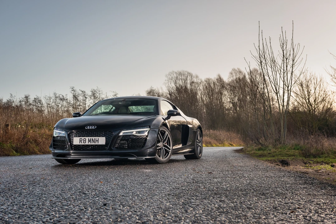 2014 Audi 42 R8 - Image 14 of 31