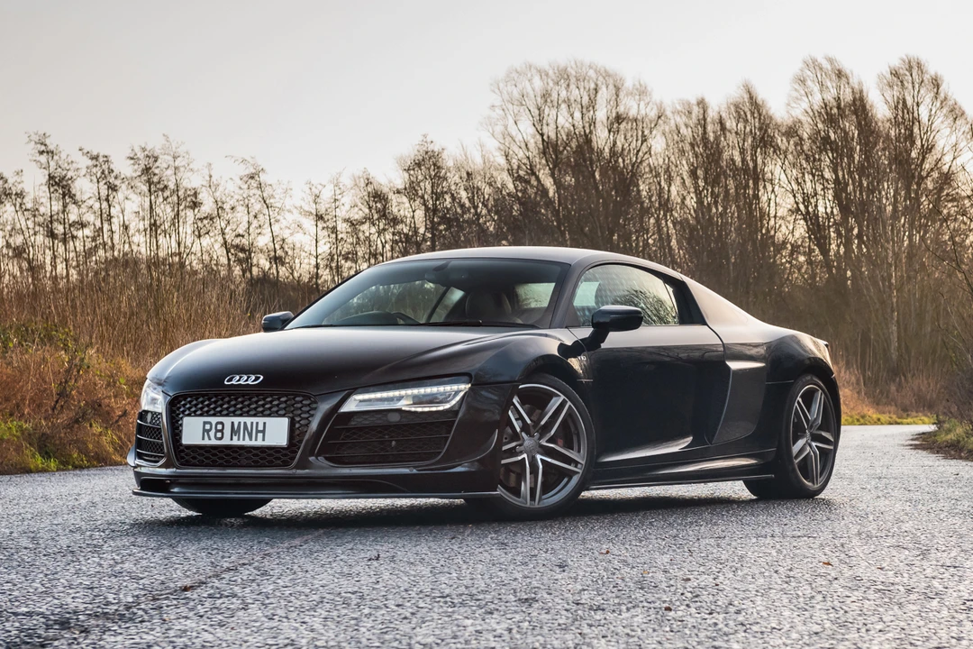 2014 Audi 42 R8 - Image 2 of 31