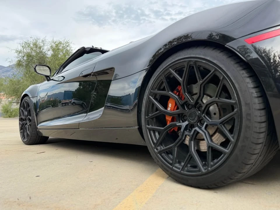 2014 Audi 42 R8 - Image 13 of 16