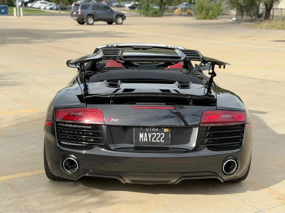 2014 Audi 42 R8 - Image 11 of 17