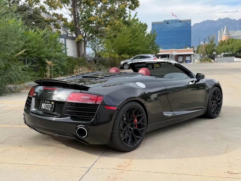 2014 Audi 42 R8 - Image 7 of 17