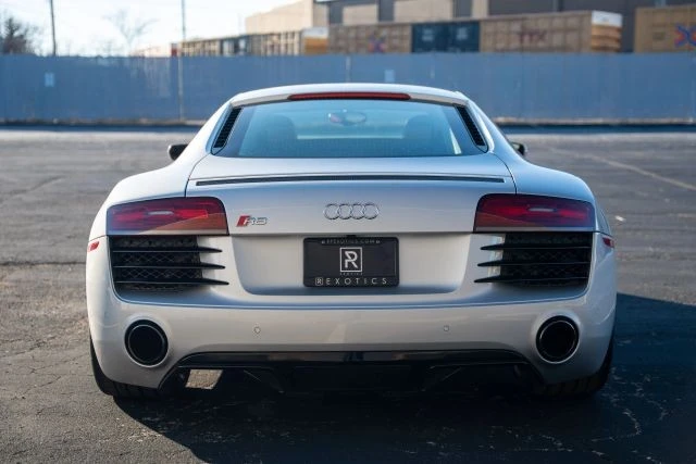 2014 Audi 42 R8 - Image 10 of 17