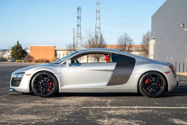 2014 Audi 42 R8 - Image 12 of 17