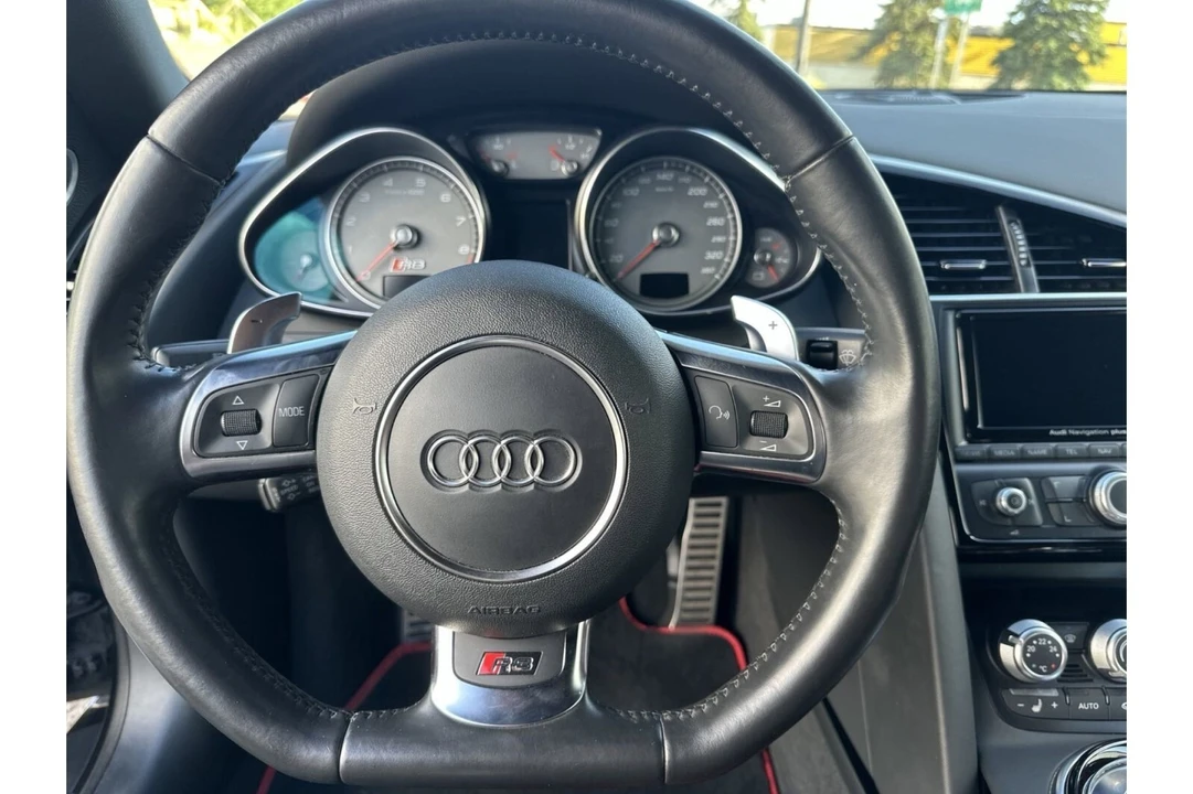 2014 Audi 42 R8 - Image 19 of 22