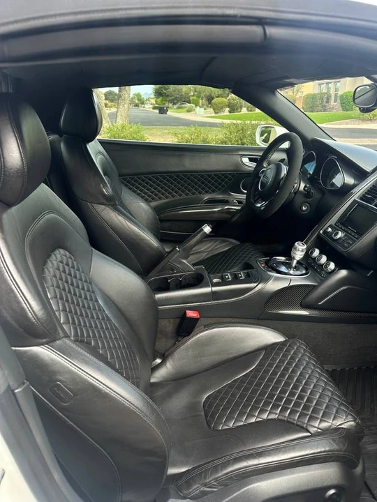 2014 Audi 42 R8 - Image 8 of 13