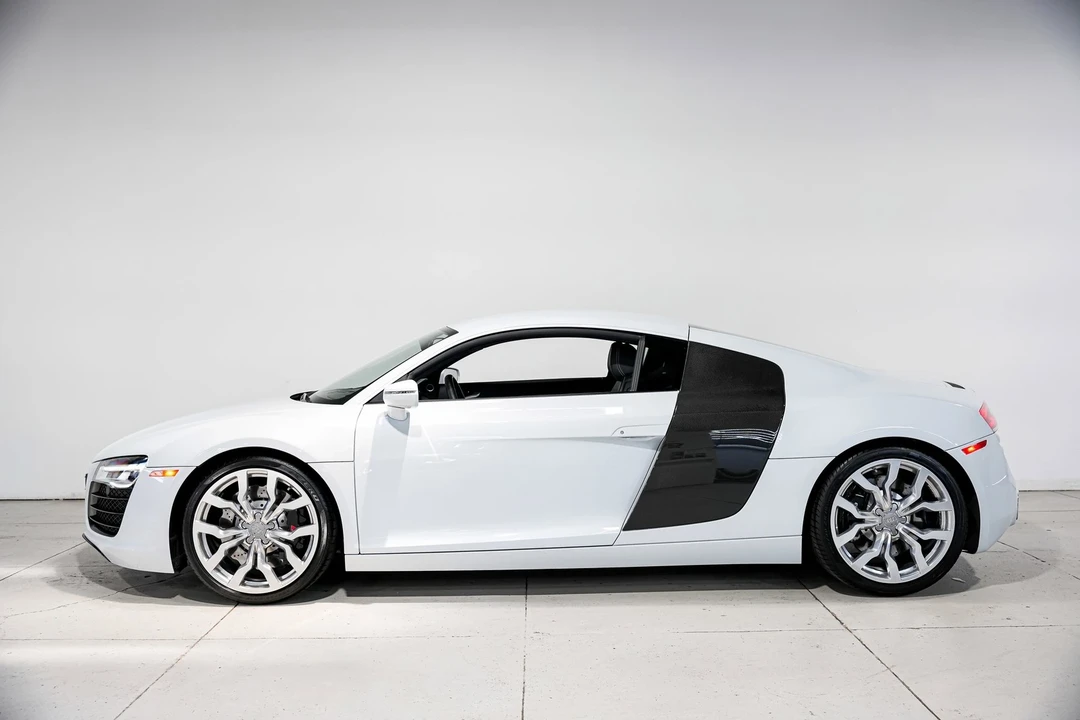 2014 Audi 42 R8 - Image 7 of 12