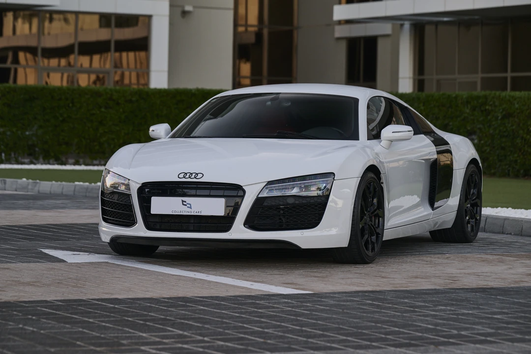 2014 Audi 42 R8 - Image 9 of 31
