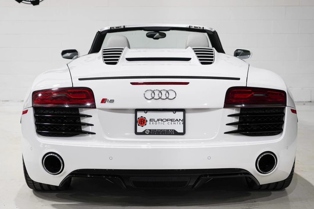 2014 Audi 42 R8 - Image 3 of 21