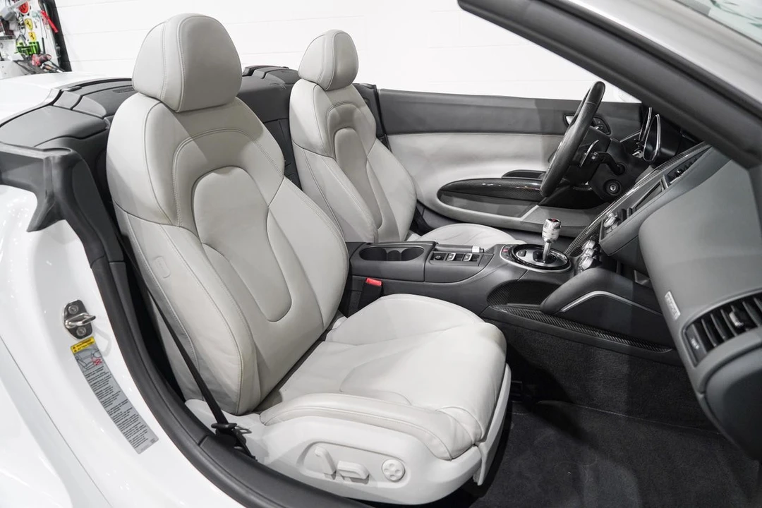 2014 Audi 42 R8 - Image 16 of 21
