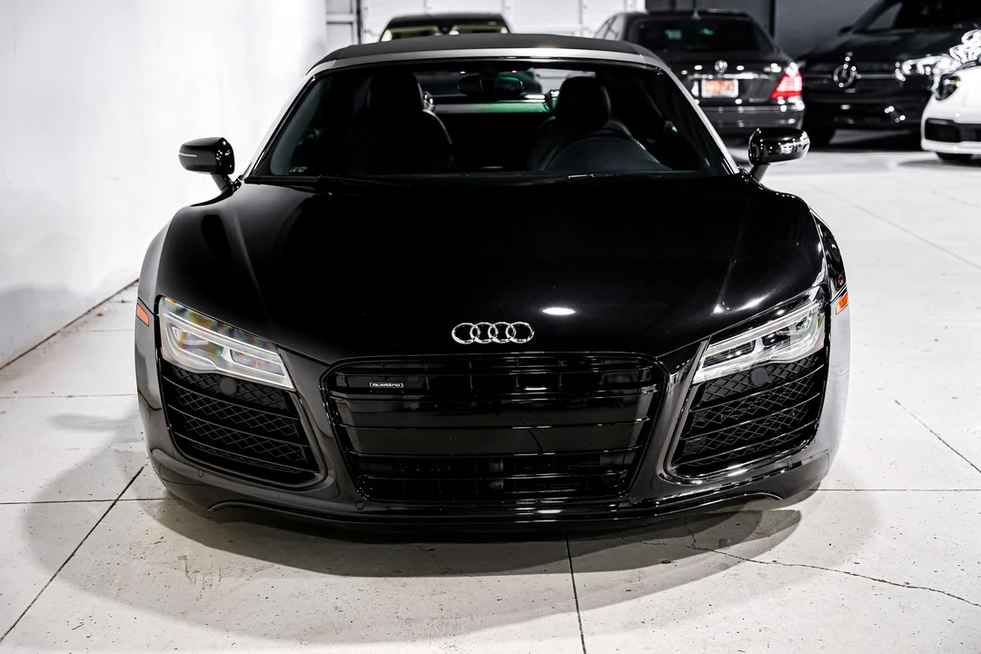 2014 Audi 42 R8 - Image 4 of 12