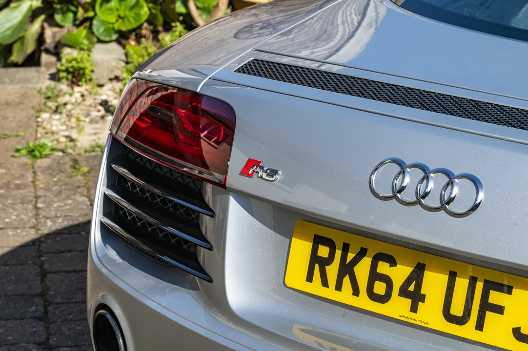 2014 Audi 42 R8 - Image 24 of 31